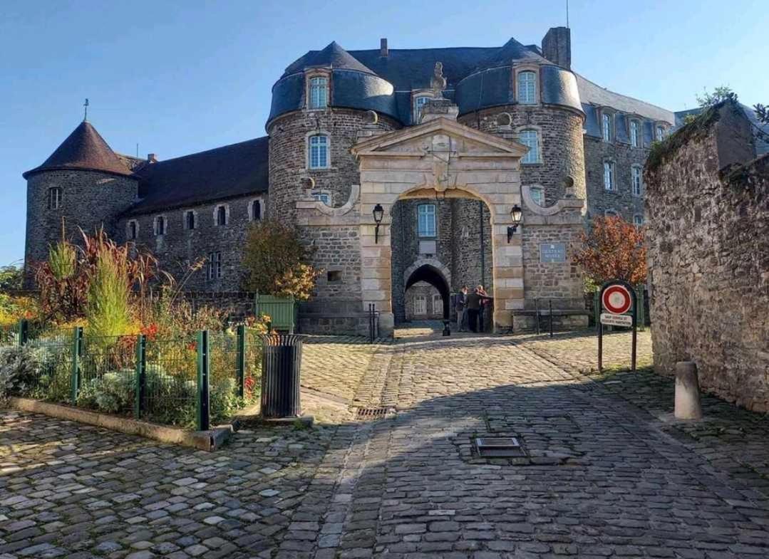 L'Appartement Du Chateau ブローニュ・シュル・メール エクステリア 写真